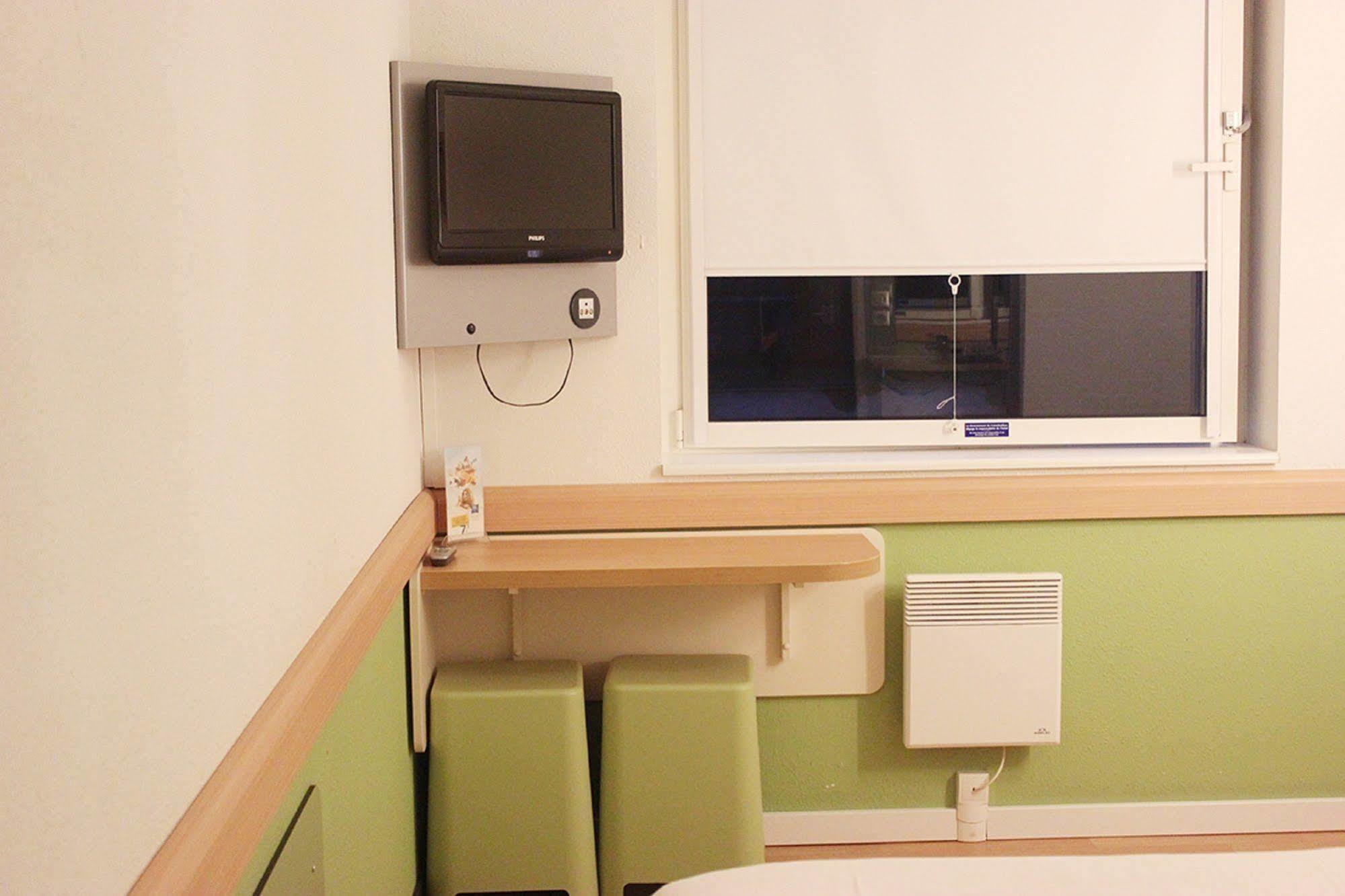 Hotel Ibis Budget - Melbourne Airport 3*